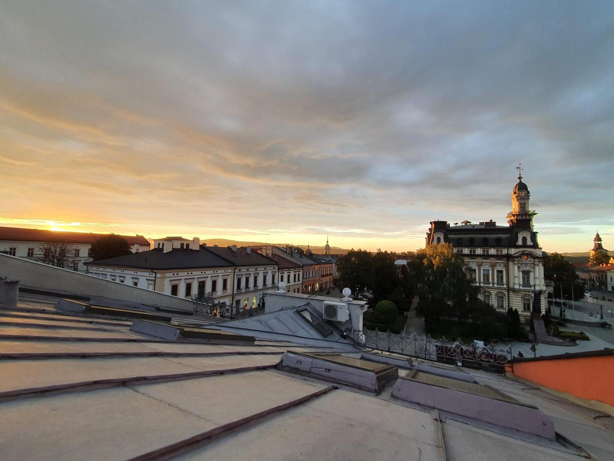 Apartament Z Widokiem Na Rynek Nowy Sącz Eksteriør bilde