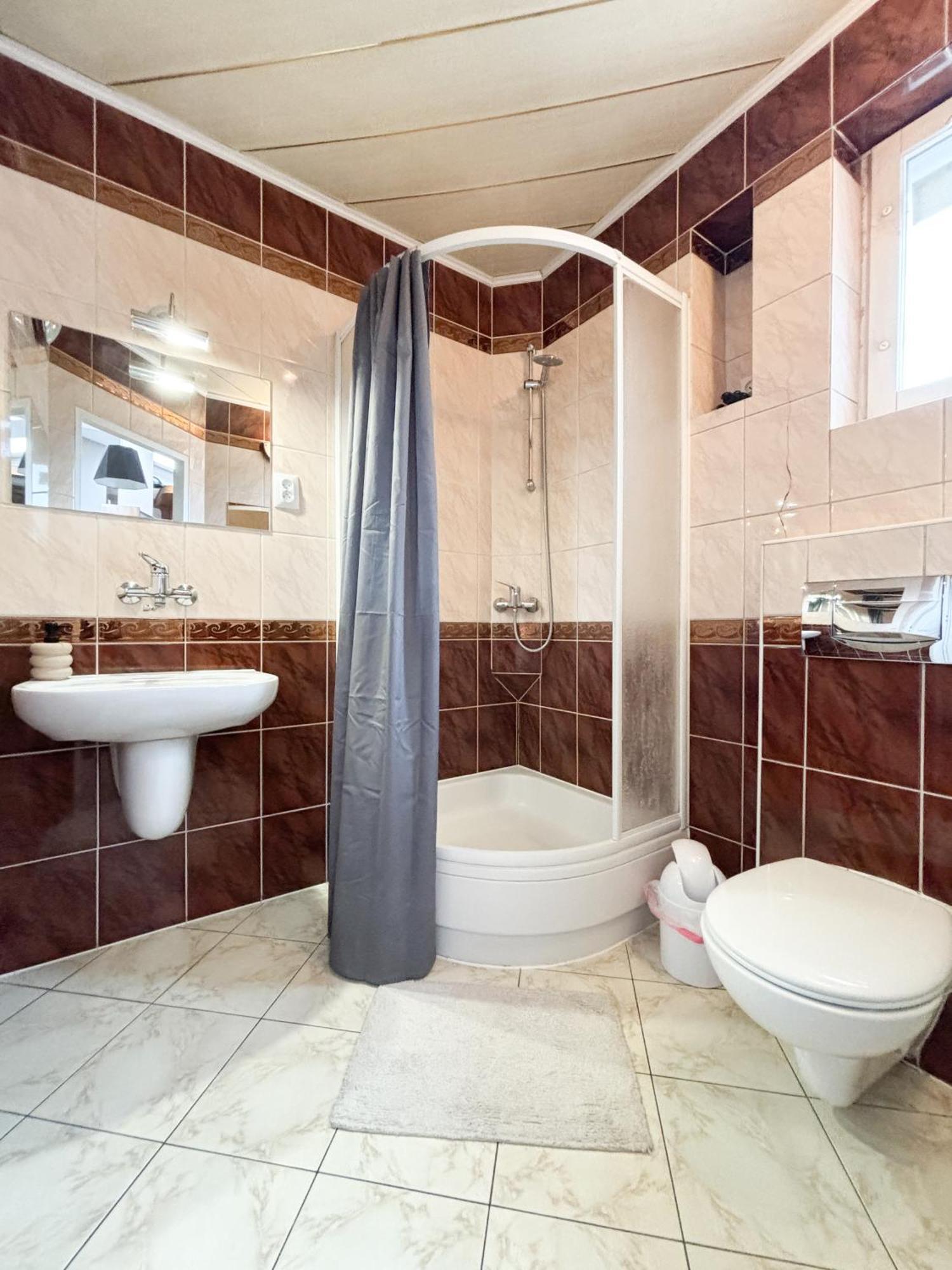 Apartament Z Widokiem Na Rynek Nowy Sącz Eksteriør bilde